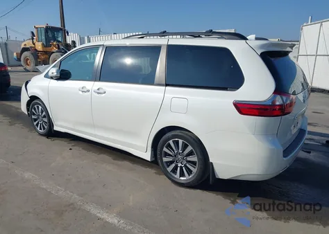 2020 Toyota Sienna Limited z USA, uszkodzony, nr VIN 5TDYZ3DC2LS084449